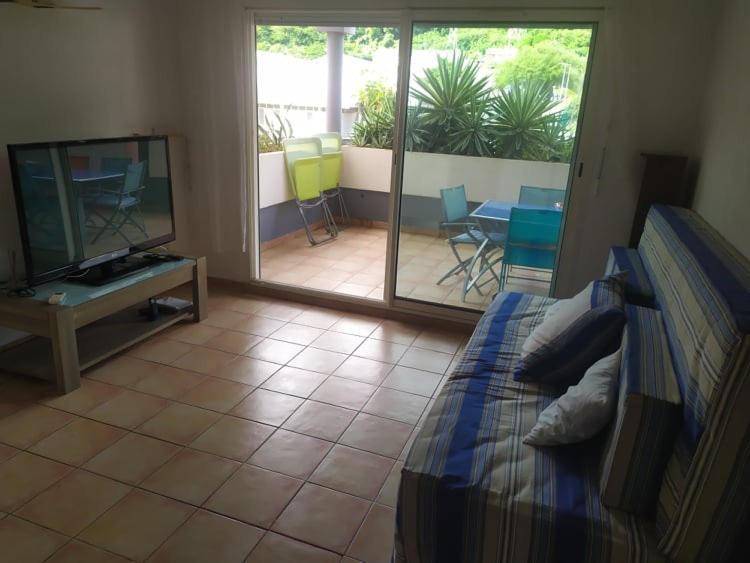 Charmant Appartement En Bord De Mer Avec Piscine Gourbeyre Esterno foto